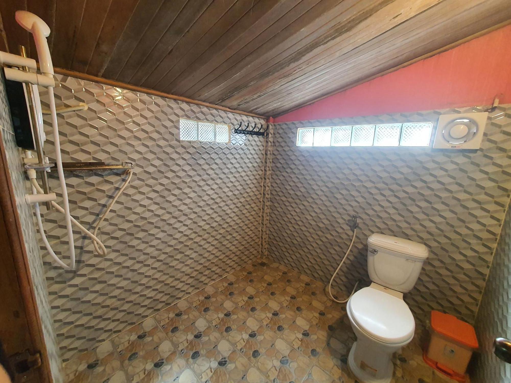 Gibbon Lodge Sen Monourom Bilik gambar